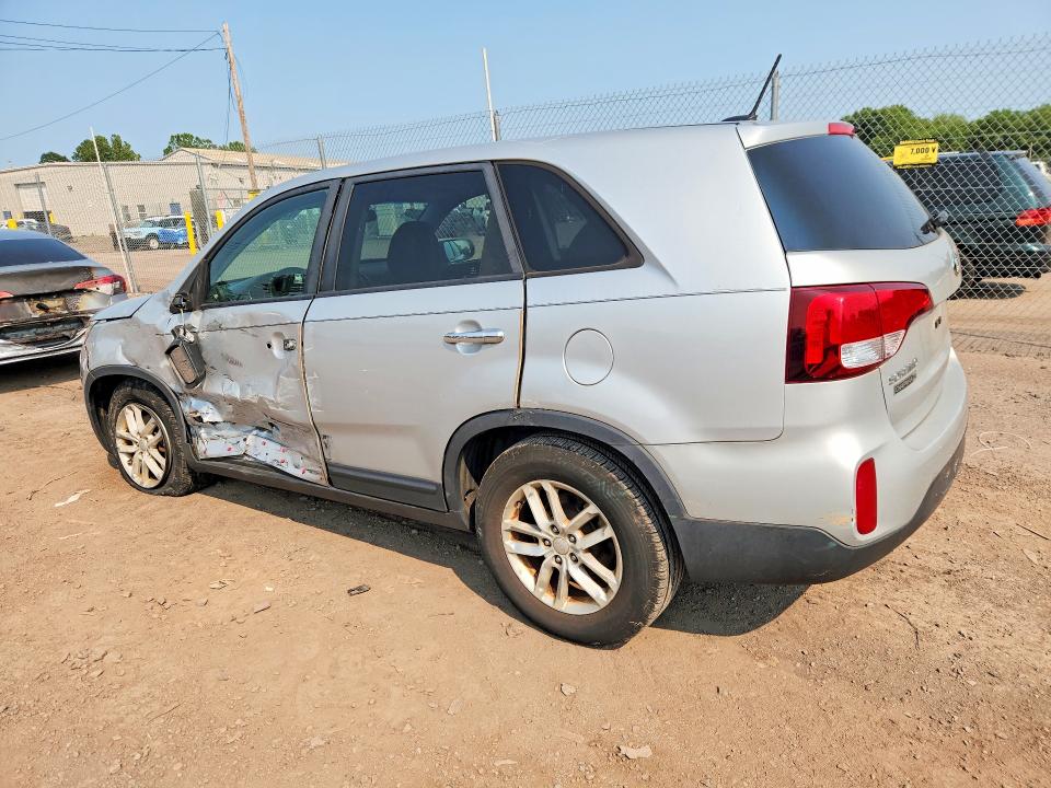 63562386 :رقم المزاد ، 5XYKT3A61FG577286 vin ، 2015 Kia Sorento مزاد بيع