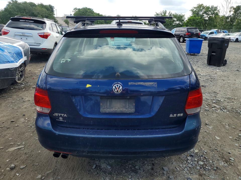 2011 Volkswagen Jetta მანქანა იყიდება აუქციონზე, vin: 3VWPZ7AJ5BM608307, აუქციონის ნომერი: 65319576