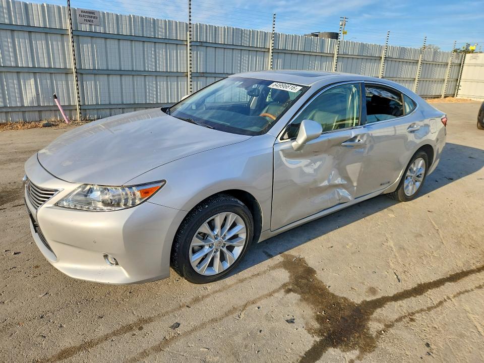 64996616 :رقم المزاد ، JTHBW1GG9E2061311 vin ، 2014 Lexus Es مزاد بيع