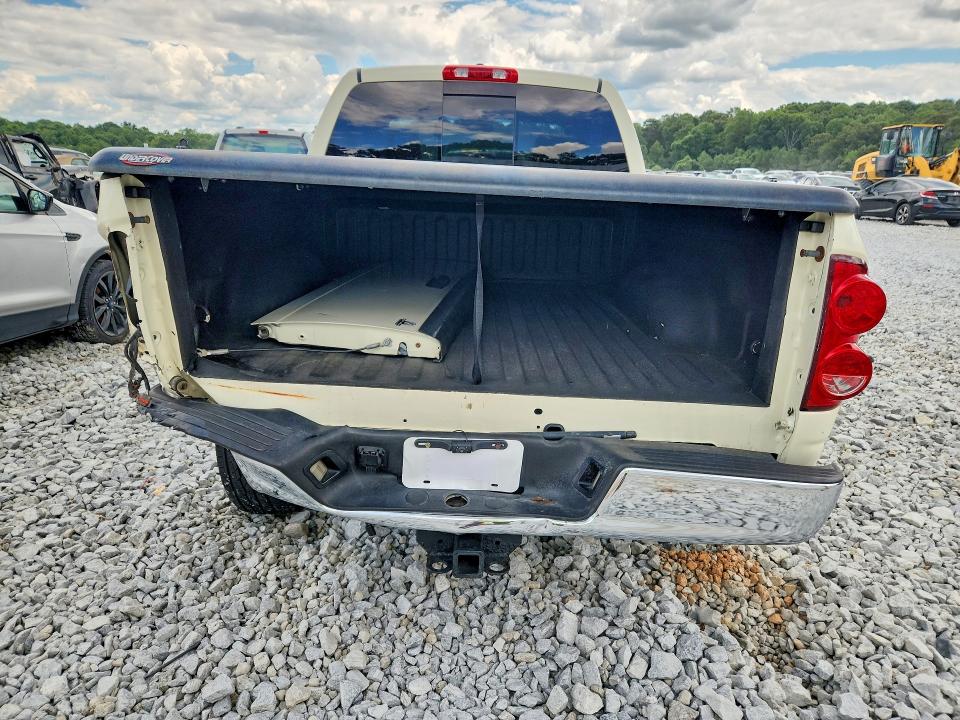 62966656 :رقم المزاد ، 1D7HU18268J164450 vin ، 2008 Dodge Ram 1500 مزاد بيع