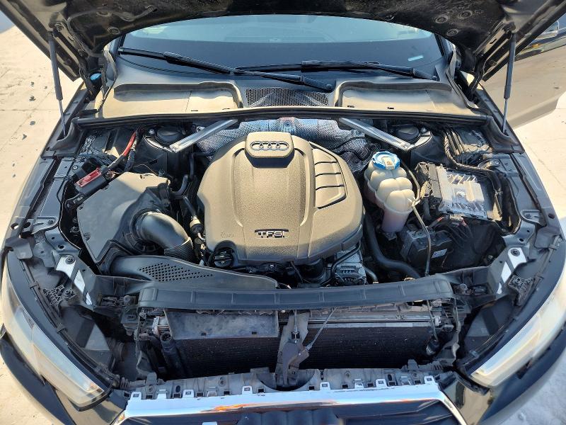 Продаж на аукціоні авто 2017 Audi A4, vin: WAUGNAF46HN007949, номер лоту: 60698356