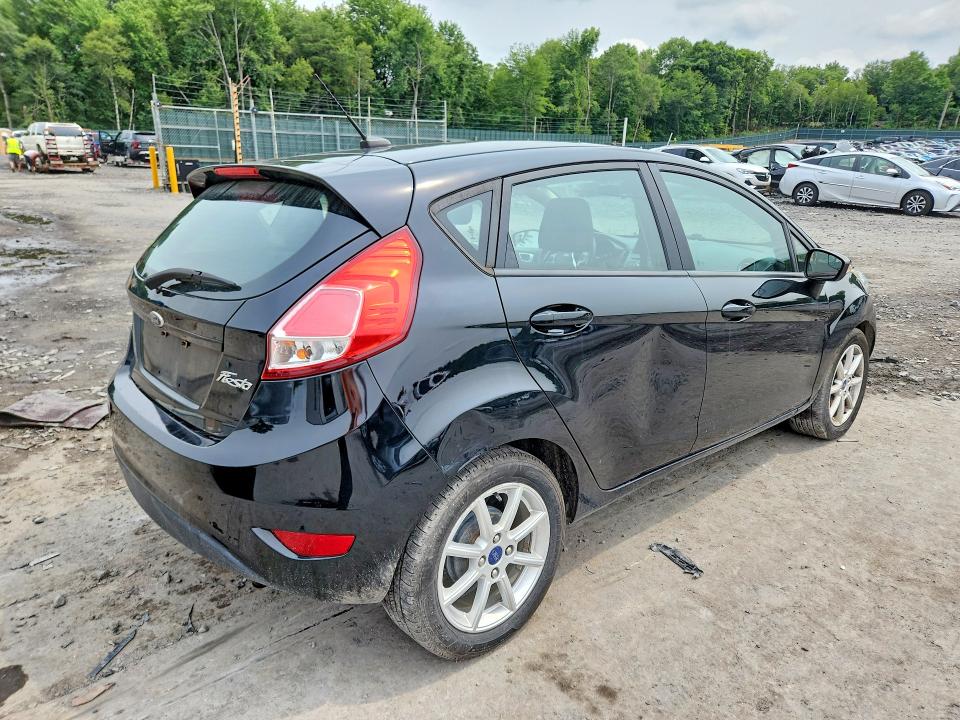 2016 Ford Fiesta მანქანა იყიდება აუქციონზე, vin: 3FADP4EJ0GM175156, აუქციონის ნომერი: 64039066