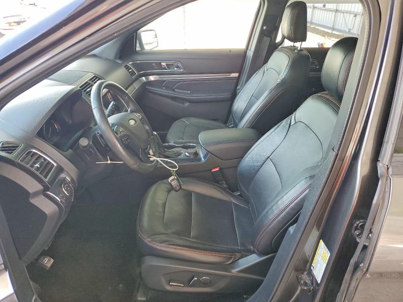 63193626 :رقم المزاد ، 1FM5K8GT3JGA28765 vin ، 2018 Ford Explorer مزاد بيع