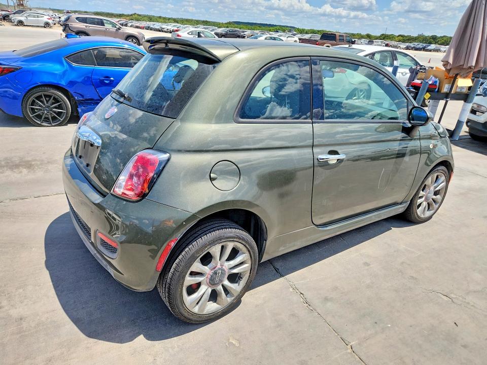 Aukcja sprzedaży 2015 Fiat 500, vin: 3C3CFFBR6FT648212, numer aukcji: 64310486