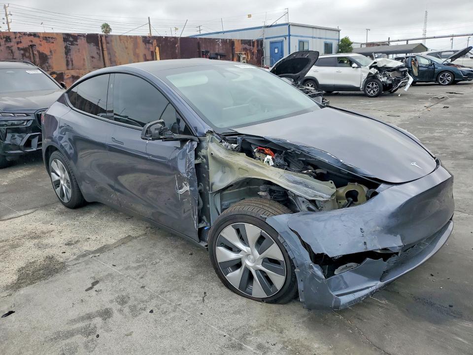2023 Tesla Model Y მანქანა იყიდება აუქციონზე, vin: 7SAYGDEE6PF889931, აუქციონის ნომერი: 63597036