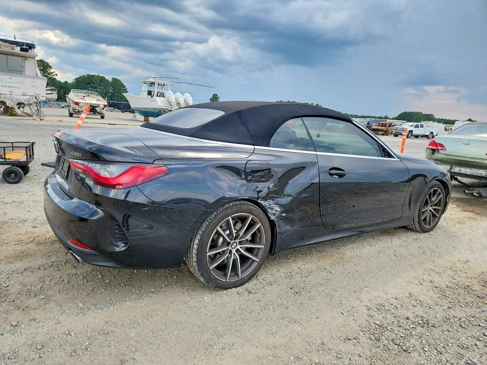 65615606 :رقم المزاد ، WBA23AT04MCH31780 vin ، 2021 Bmw 430i مزاد بيع