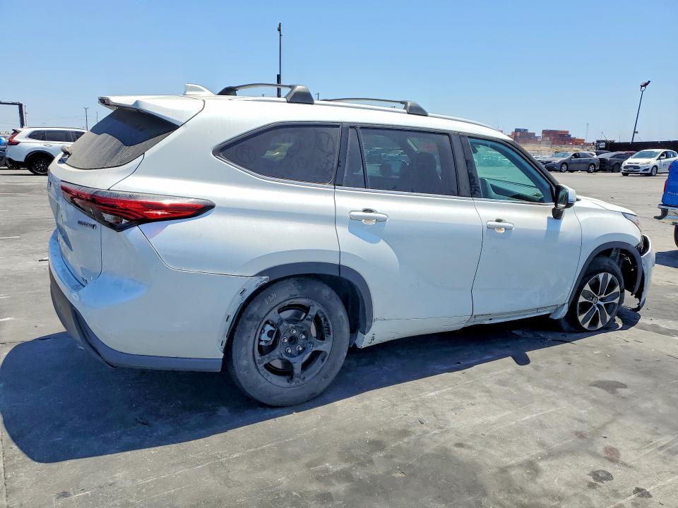 Aukcja sprzedaży 2022 Toyota Highlander Hybrid, vin: 5TDHARAH0NS514198, numer aukcji: 63603616