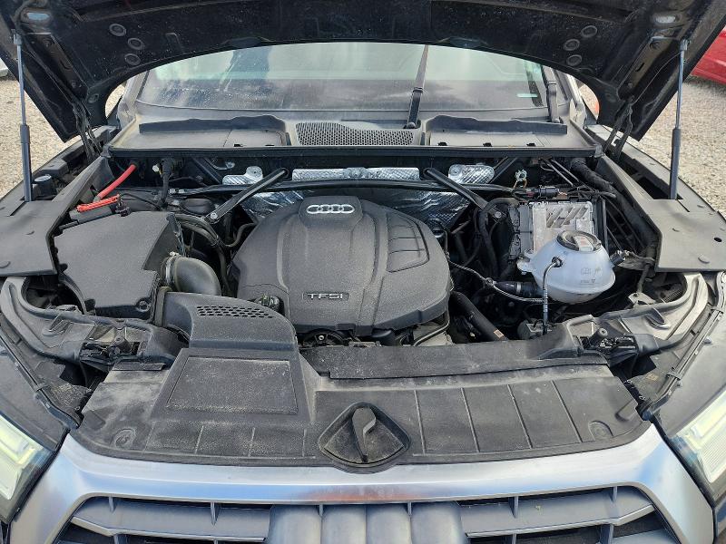 65693486 :رقم المزاد ، WA1BNAFY0J2102704 vin ، 2018 Audi Q5 مزاد بيع