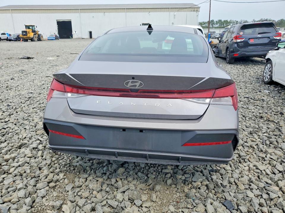 2025 Hyundai Elantra მანქანა იყიდება აუქციონზე, vin: KMHLL4DG3SU854121, აუქციონის ნომერი: 63618876