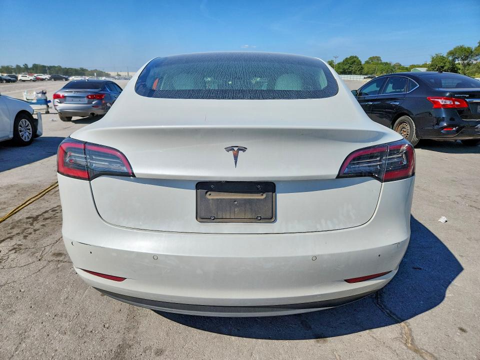 66515196 :رقم المزاد ، 5YJ3E1EA0KF417709 vin ، 2019 Tesla Model 3 مزاد بيع