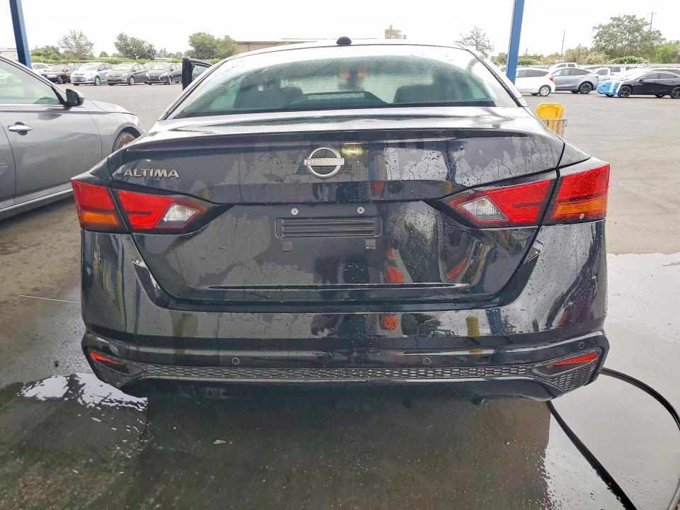 Продаж на аукціоні авто 2025 Nissan Altima, vin: 1N4BL4DV8SN351554, номер лоту: 64977126