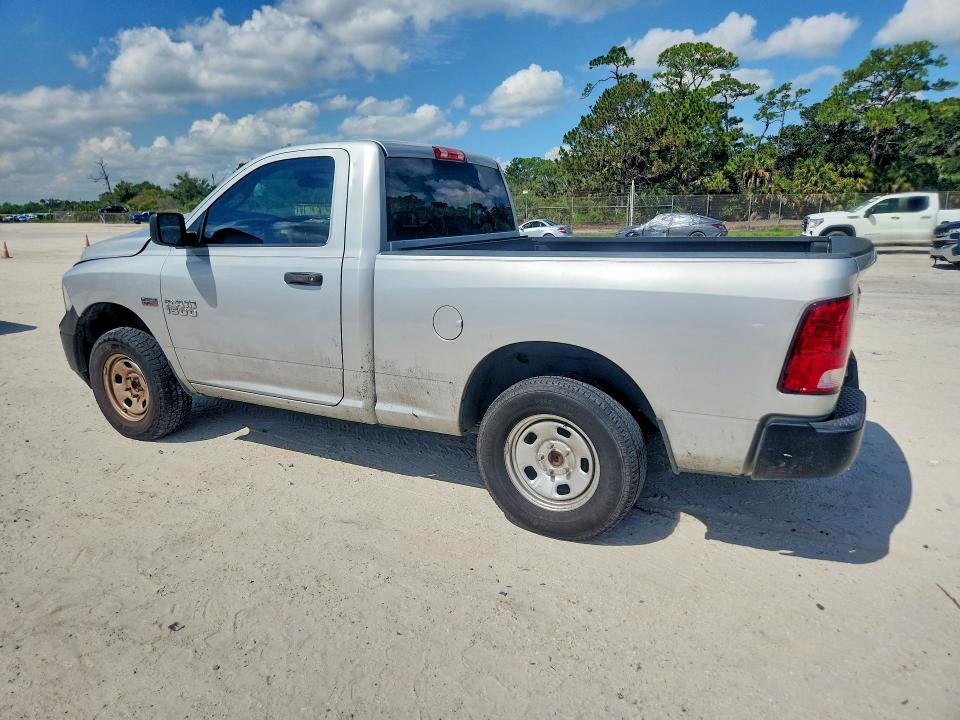 66272936 :رقم المزاد ، 3C6JR6AT5HG668445 vin ، 2017 Ram 1500 مزاد بيع