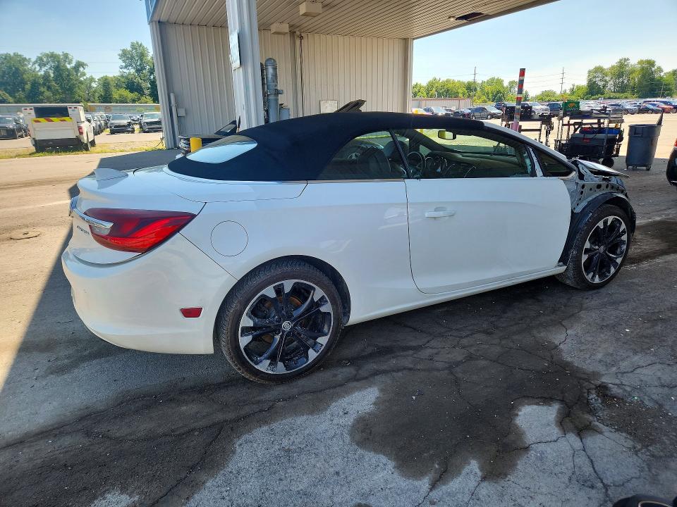 Продаж на аукціоні авто 2019 Buick Cascada, vin: W04WJ3N57KG359718, номер лоту: 63920036