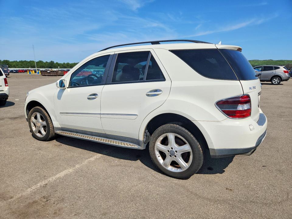 2008 Mercedes-benz Ml მანქანა იყიდება აუქციონზე, vin: 4JGBB86E78A415547, აუქციონის ნომერი: 62861146