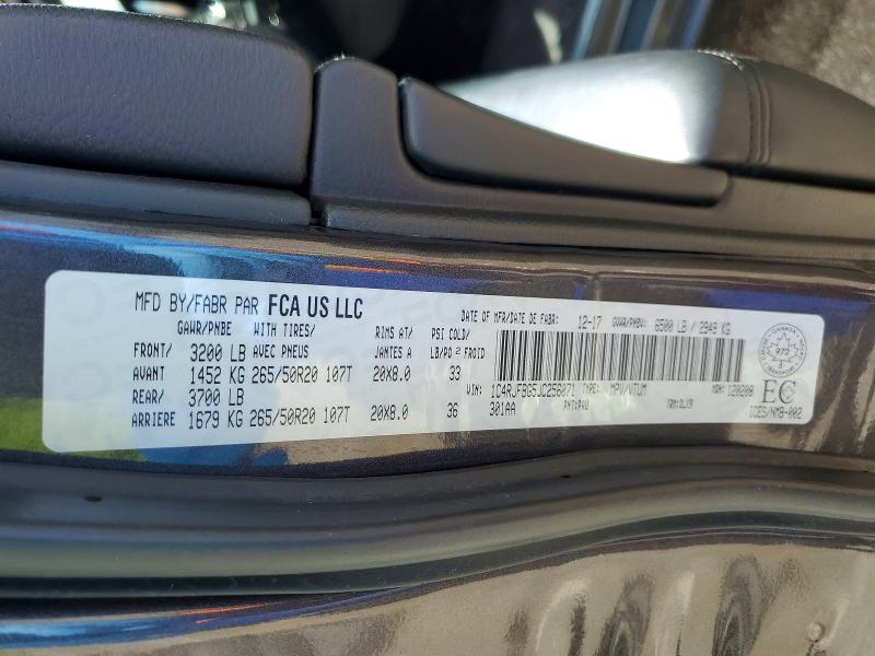 63751116 :رقم المزاد ، 1C4RJFBG5JC256071 vin ، 2018 Jeep Grand Cherokee مزاد بيع