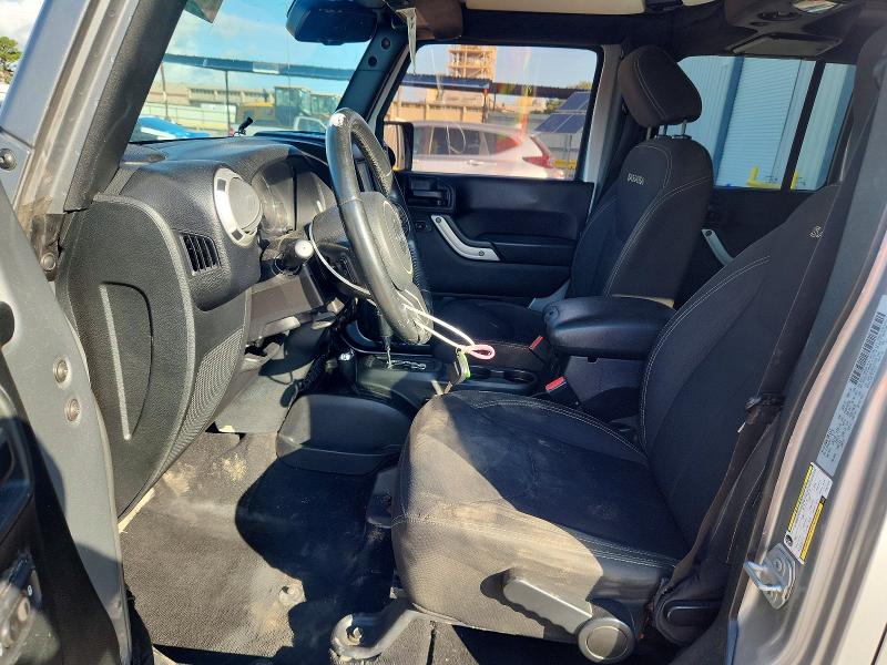 64550056 :رقم المزاد ، 1C4HJWEGXHL677379 vin ، 2017 Jeep Wrangler Unlimited مزاد بيع
