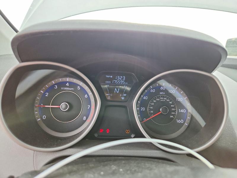 2012 Hyundai Elantra მანქანა იყიდება აუქციონზე, vin: KMHDH4AE3CU467577, აუქციონის ნომერი: 63507946