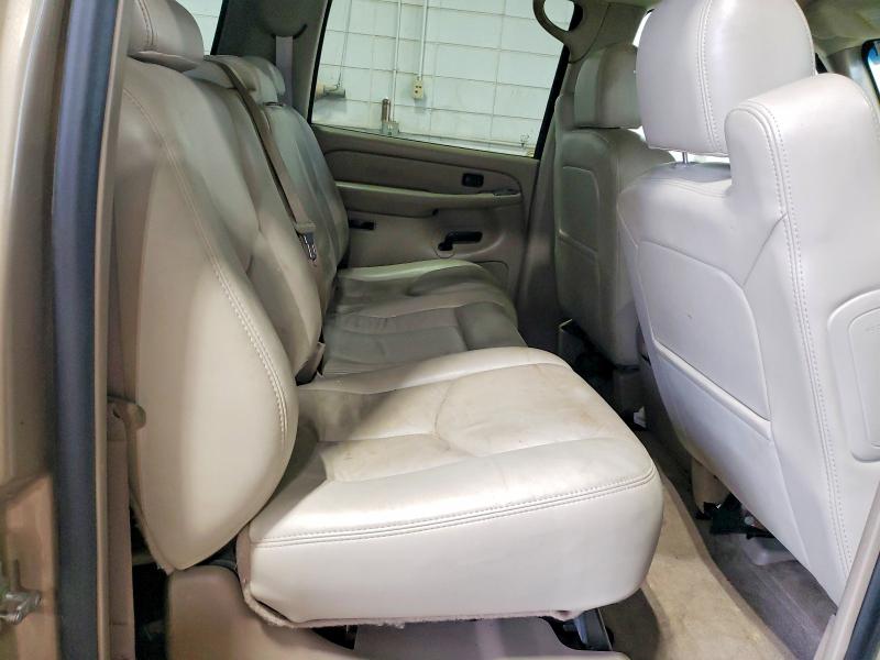 65175846 :رقم المزاد ، 1GKFK16Z05J218011 vin ، 2005 Gmc Yukon Xl مزاد بيع