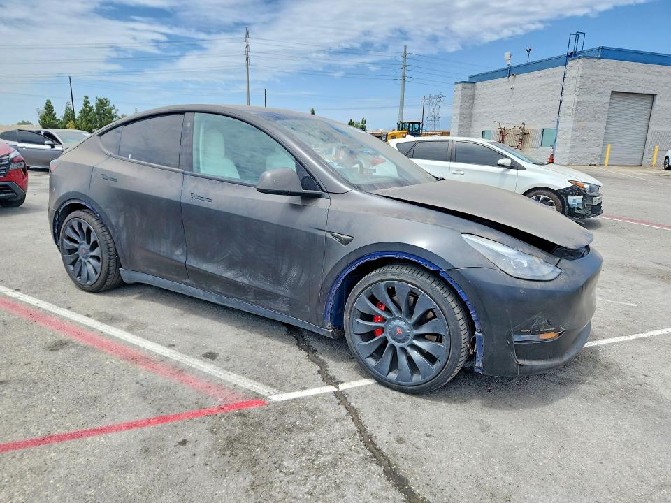Продажа на аукционе авто 2022 Tesla Model Y, vin: 7SAYGDEF9NF387615, номер лота: 63446266