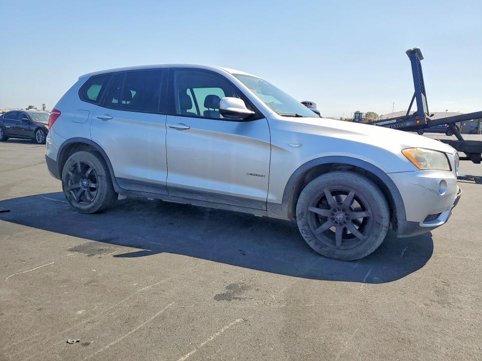 64094366 :رقم المزاد ، 5UXWX5C53BL702808 vin ، 2011 Bmw X3 مزاد بيع