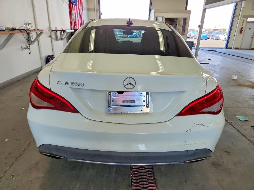 65868586 :رقم المزاد ، WDDSJ4EB6HN410748 vin ، 2017 Mercedes-benz Cla مزاد بيع