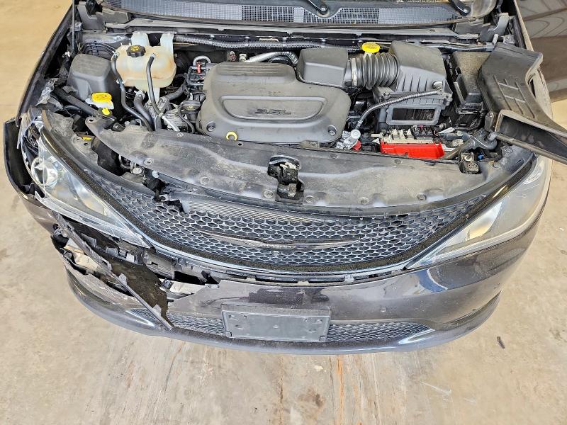 66106426 :رقم المزاد ، 2C4RC1GGXLR116968 vin ، 2020 Chrysler Pacifica مزاد بيع