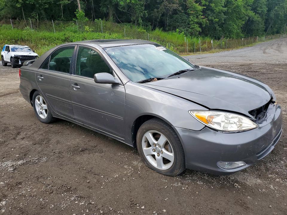 Продаж на аукціоні авто 2002 Toyota Camry, vin: 4T1BE30K82U518572, номер лоту: 64979566