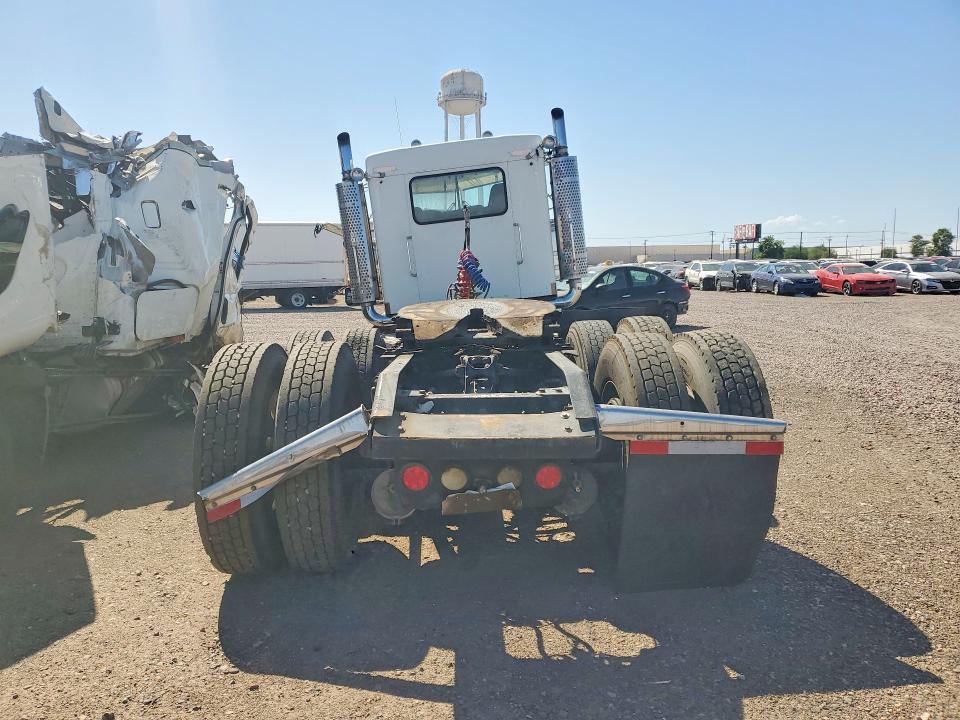 Продажа на аукционе авто 2006 Kenworth Construction, vin: 1XKWDB9X16R139444, номер лота: 63875286