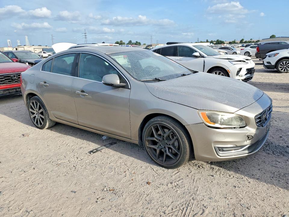 Продаж на аукціоні авто 2015 Volvo S60, vin: YV149MFM2F1346704, номер лоту: 65155666