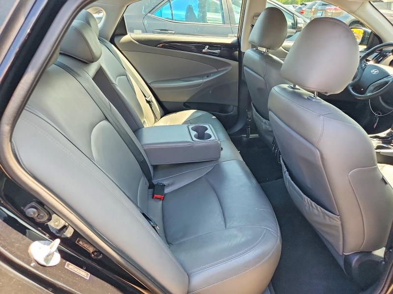 63992146 :رقم المزاد ، 5NPEC4AC5CH500613 vin ، 2012 Hyundai Sonata مزاد بيع