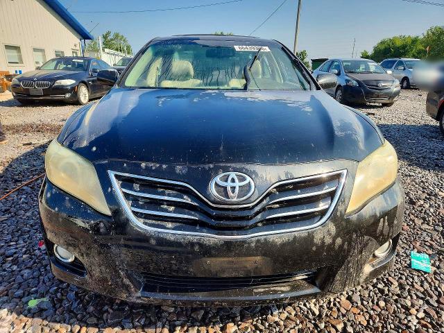 66439306 :رقم المزاد ، 4T1BF3EK2BU207404 vin ، 2011 Toyota Camry مزاد بيع