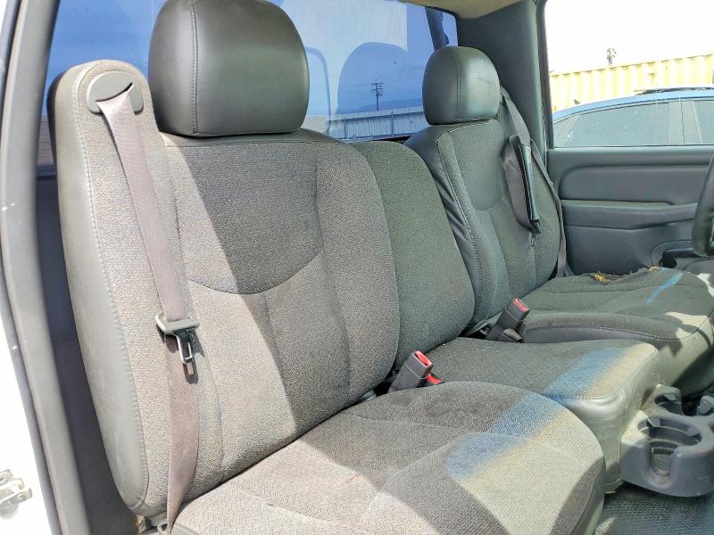 Продаж на аукціоні авто 2005 Chevrolet Silverado, vin: 1GCEC14VX5Z237221, номер лоту: 64856526
