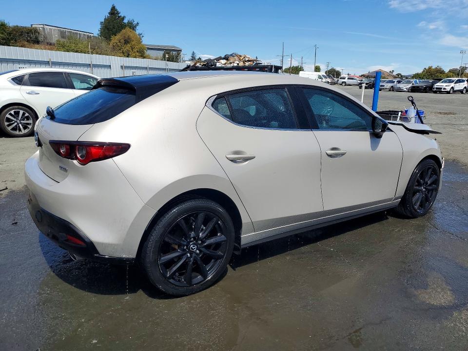 Продаж на аукціоні авто 2025 Mazda 3, vin: JM1BPAKM3S1754095, номер лоту: 65957016