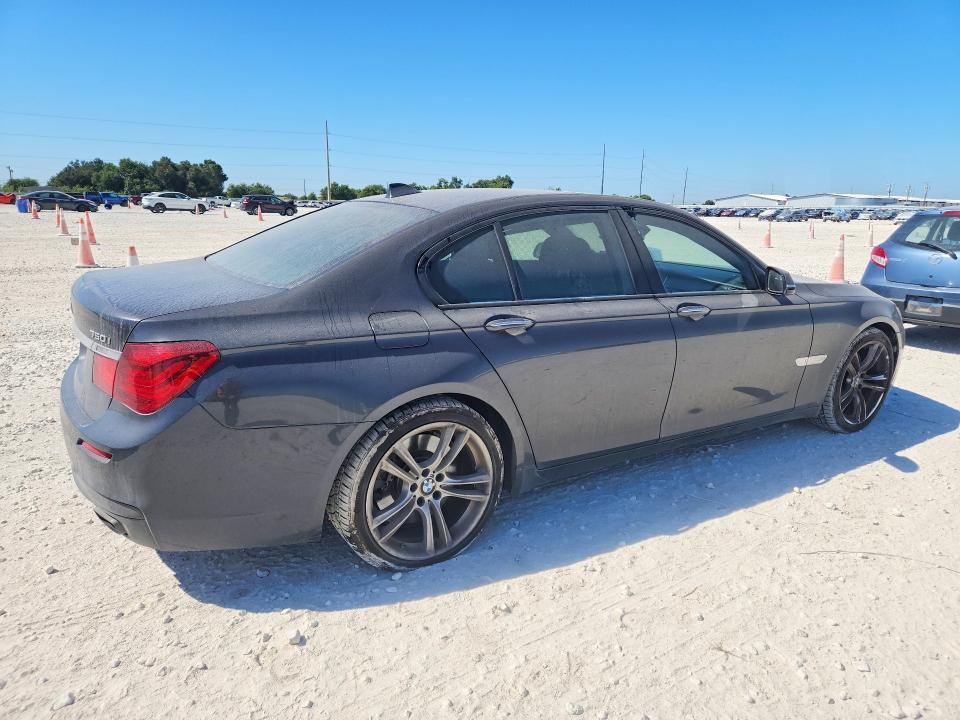 65355006 :رقم المزاد ، WBAYA8C5XFD825595 vin ، 2015 Bmw 750 مزاد بيع