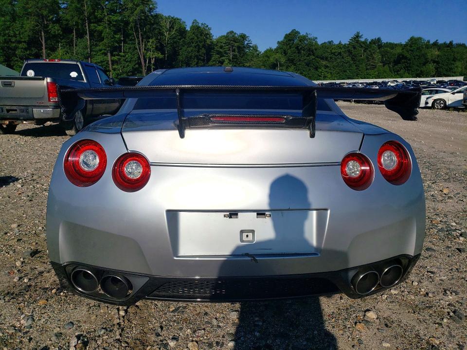 63568706 :رقم المزاد ، JN1AR5EF3CM250952 vin ، 2012 Nissan Gt-r مزاد بيع
