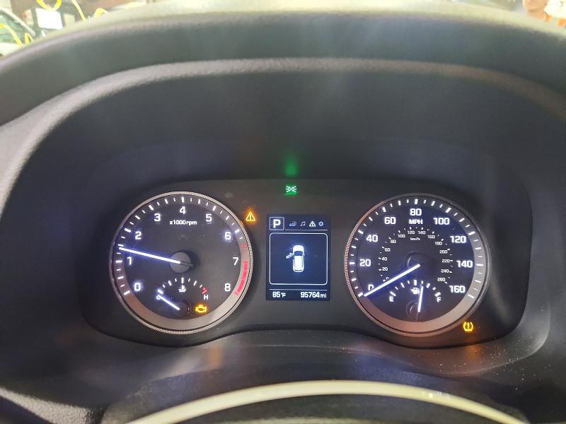 64725336 :رقم المزاد ، KM8J3CA48JU674482 vin ، 2018 Hyundai Tucson مزاد بيع