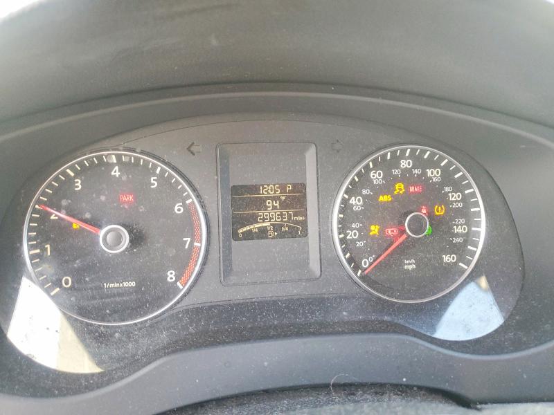 65401186 :رقم المزاد ، 3VWDX7AJ9DM353947 vin ، 2013 Volkswagen Jetta مزاد بيع