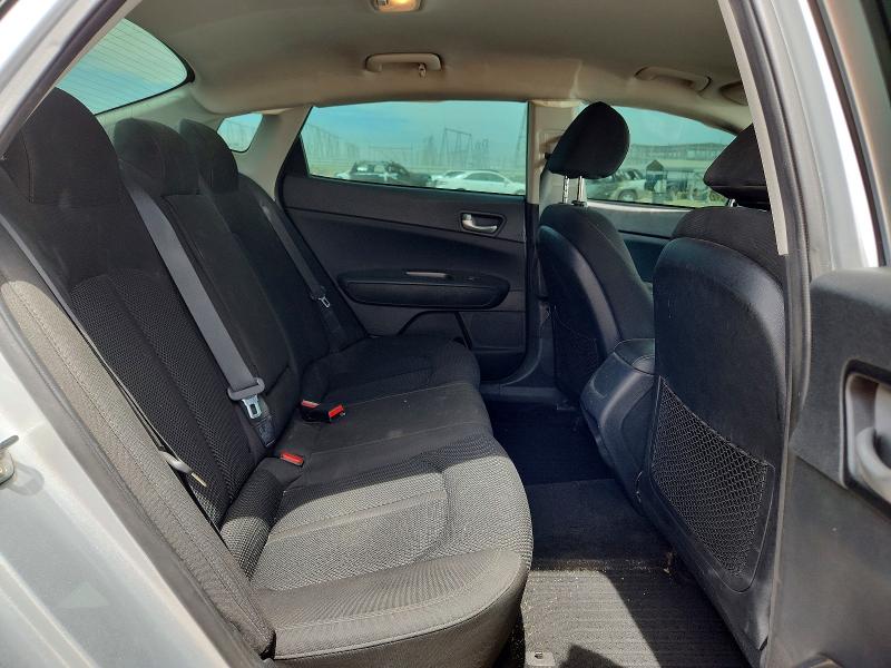 2019 Kia Optima მანქანა იყიდება აუქციონზე, vin: 5XXGT4L36KG354903, აუქციონის ნომერი: 64800056