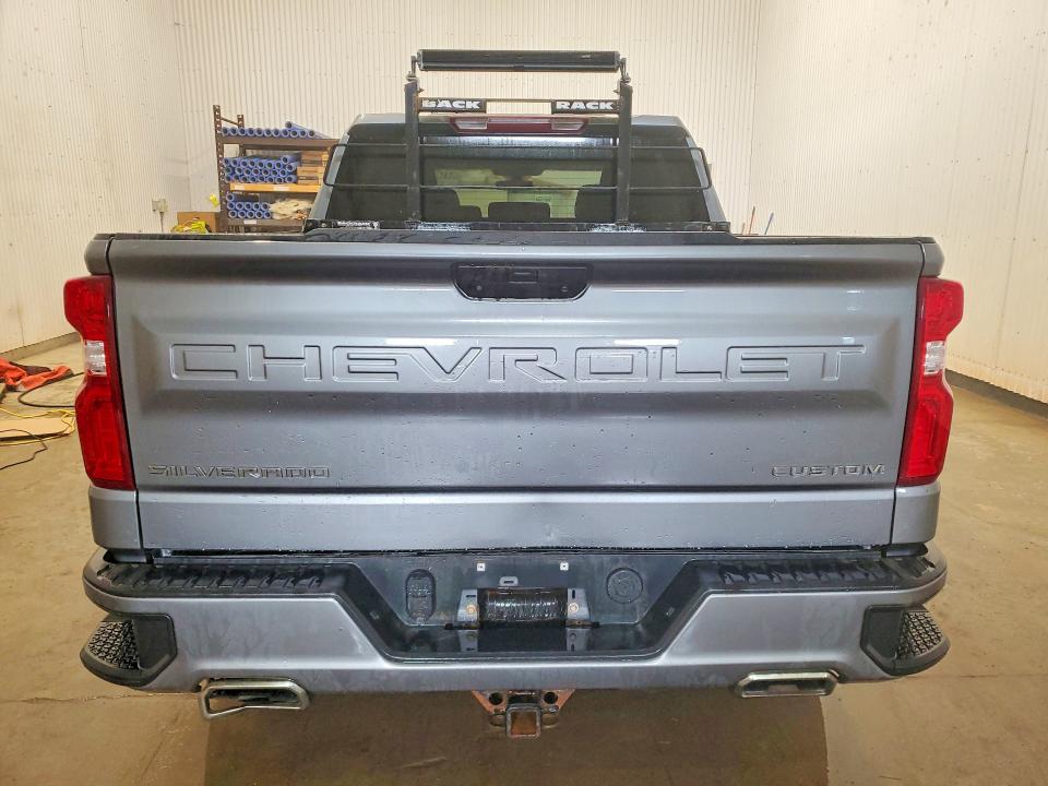 Продажа на аукционе авто 2021 Chevrolet Silverado, vin: 1GCUYBEF8MZ245424, номер лота: 64145086
