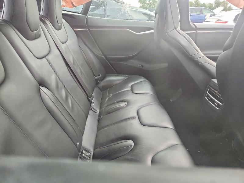 63416976 :رقم المزاد ، 5YJSA1E23GF128444 vin ، 2016 Tesla Model S مزاد بيع