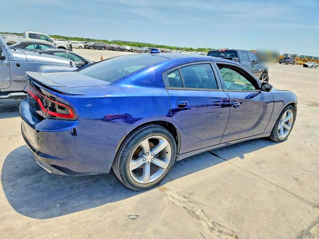 Продаж на аукціоні авто 2015 Dodge Charger, vin: 2C3CDXHG8FH738410, номер лоту: 64193546
