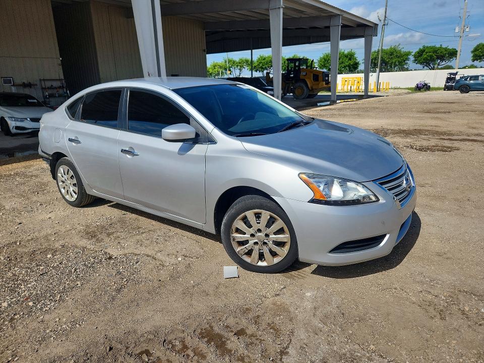 63645876 :رقم المزاد ، 3N1AB7APXFY348537 vin ، 2015 Nissan Sentra مزاد بيع
