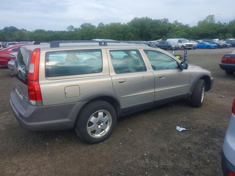 Продажа на аукционе авто 2001 Volvo V70, vin: YV1SZ58D511019166, номер лота: 64277706