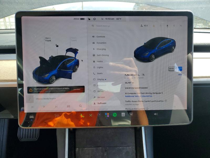 65398066 :رقم المزاد ، 5YJ3E1EA9JF040392 vin ، 2018 Tesla Model 3 مزاد بيع