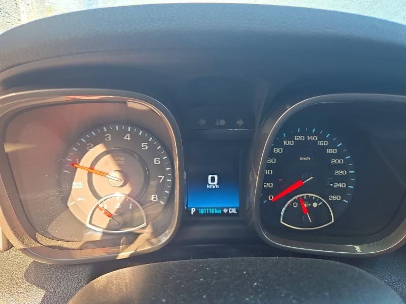 64571446 :رقم المزاد ، 1G11B5SLXFF158671 vin ، 2015 Chevrolet Malibu مزاد بيع