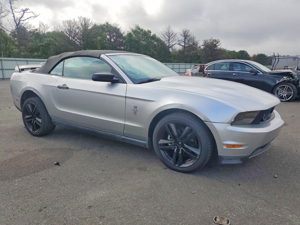 63710676 :رقم المزاد ، 1ZVBP8EN8A5179591 vin ، 2010 Ford Mustang مزاد بيع