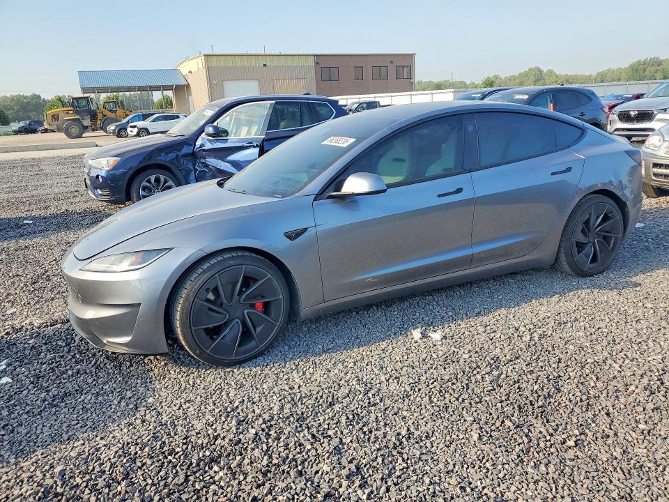2024 Tesla Model 3 მანქანა იყიდება აუქციონზე, vin: 5YJ3E1ET3RF897126, აუქციონის ნომერი: 66368236