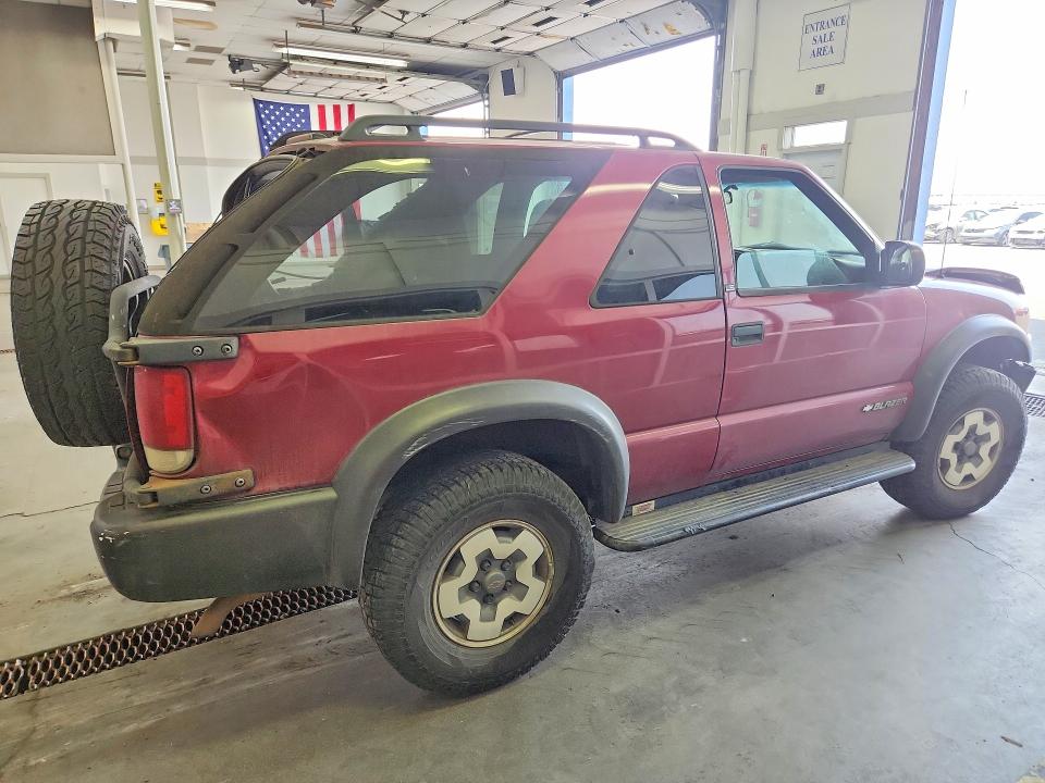 Продажа на аукционе авто 2000 Chevrolet Blazer, vin: 1GNCT18W2YK278716, номер лота: 64774446