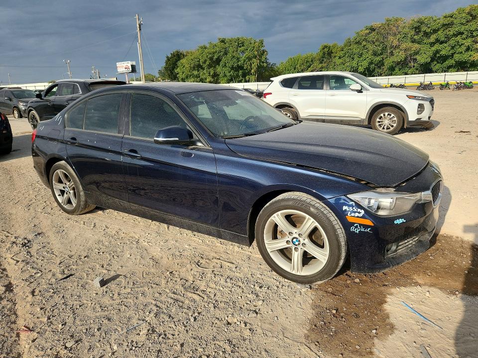 65337756 :رقم المزاد ، WBA3B5G56FNS18667 vin ، 2015 Bmw 328 مزاد بيع