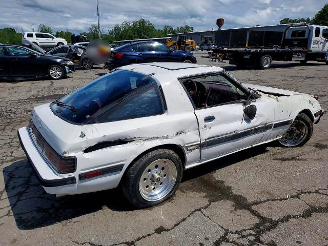 1984 Mazda Rx7 მანქანა იყიდება აუქციონზე, vin: JM1FB3310E0837784, აუქციონის ნომერი: 63559456